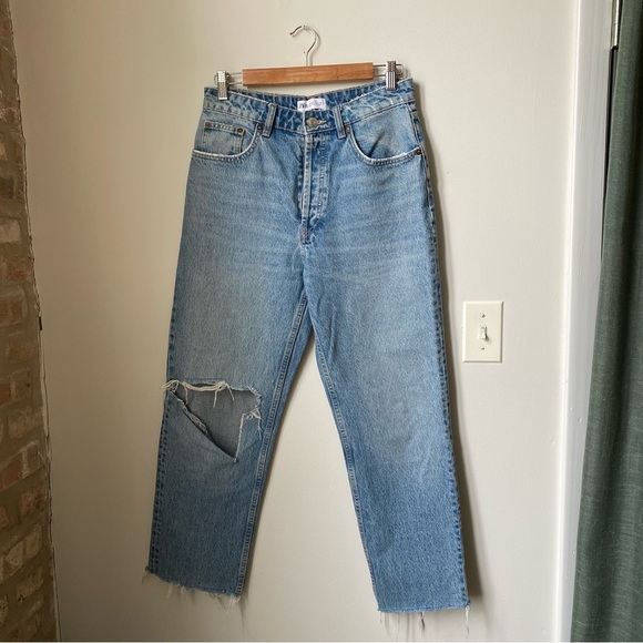 Zara Women's Straight Leg Jeans - Light Blue - Picture 1 of 11